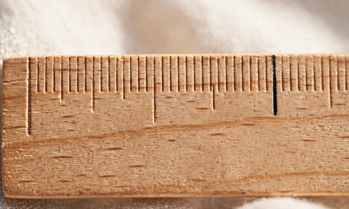 Ruler showing exactly 2 inches